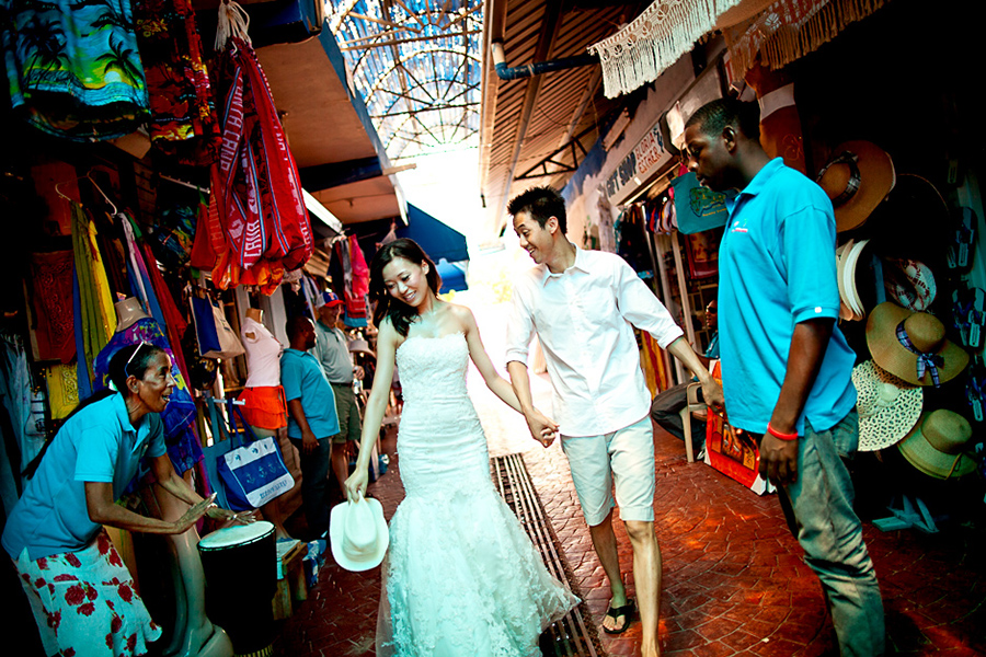 Walking through the market :: Destination Wedding Photography by infusedstudios.ca