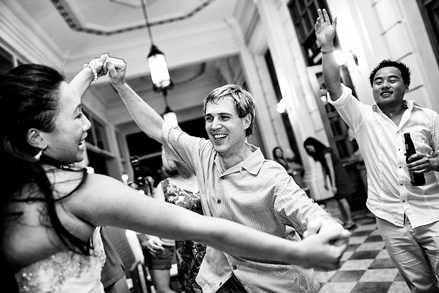 Let's dance :: Destination Wedding Photography by infusedstudios.ca