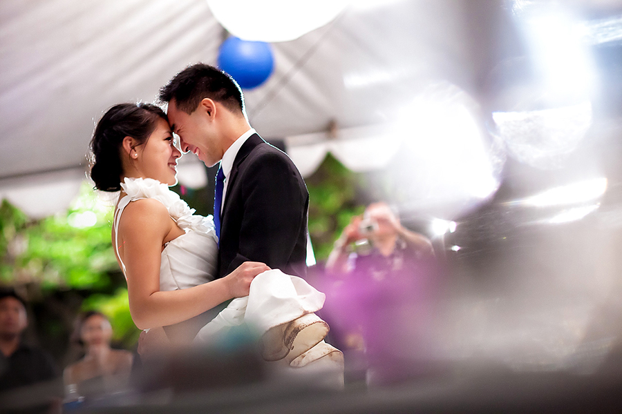 First dance :: Hawaii Wedding Photography