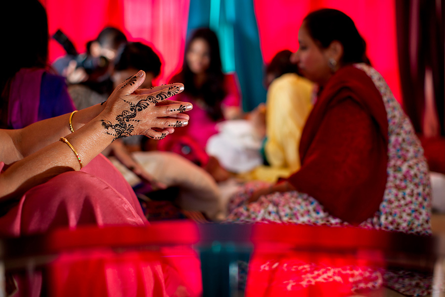 Getting ready together :: Wedding Photography Edmonton