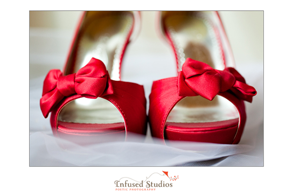 Red wedding shoes by New York Wedding Photographers 