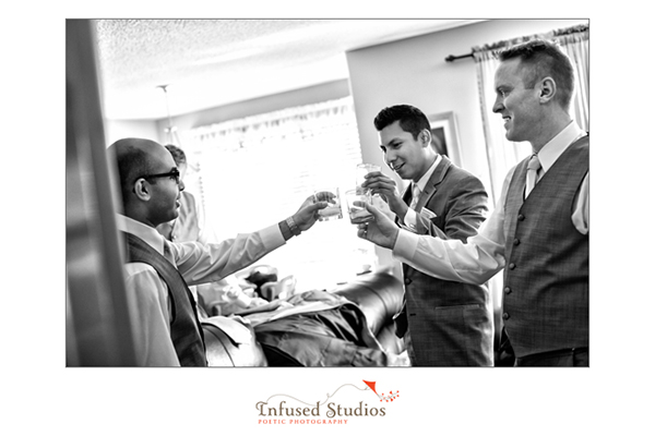 Edmonton Wedding Photographers :: Groom getting ready