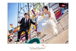 Jessica + Kevin amusement park wedding photo