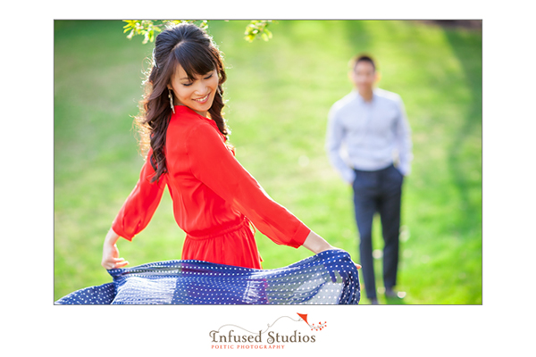 Outdoor engagement photos