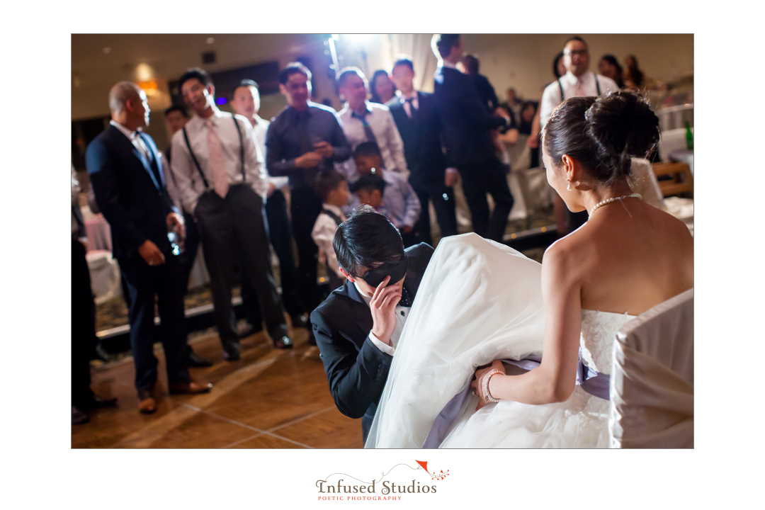 Edmonton wedding photography :: garter belt