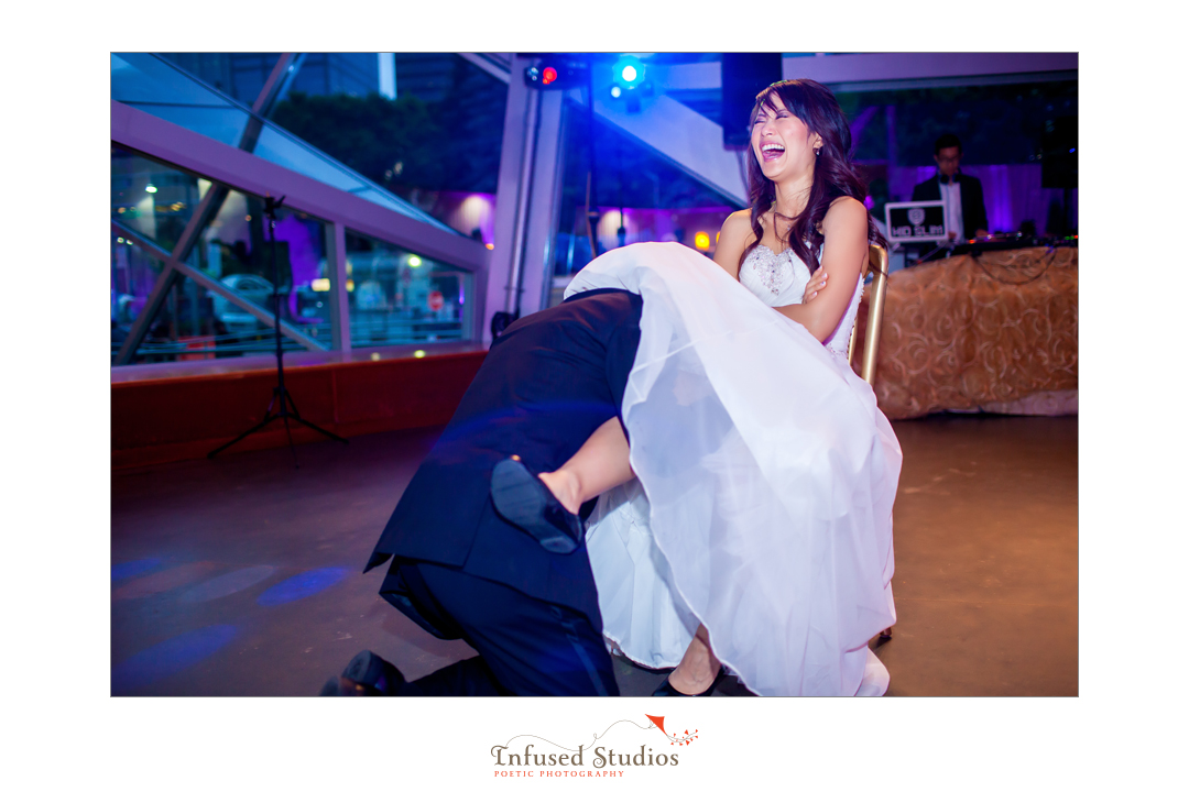 Edmonton Wedding Photography :: Art Gallery of Alberta reception - garter belt