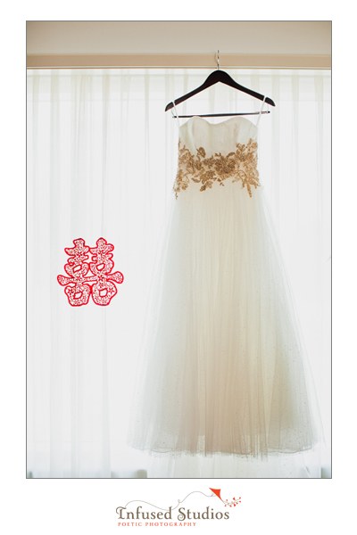Edmonton chinese wedding photography :: the dress
