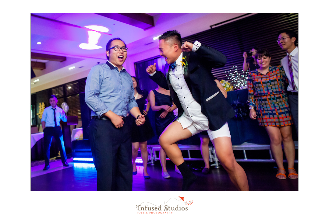 Edmonton wedding photographers :: dance floor pants off dance off