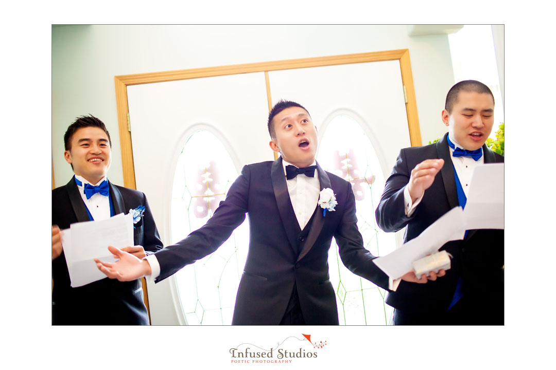 Edmonton Wedding Photography :: door games -- singing