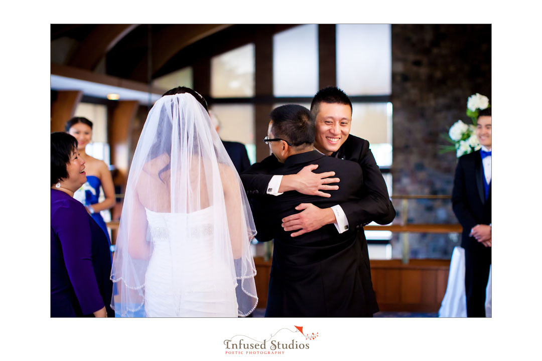 Edmonton Wedding Photographers :: at the altar