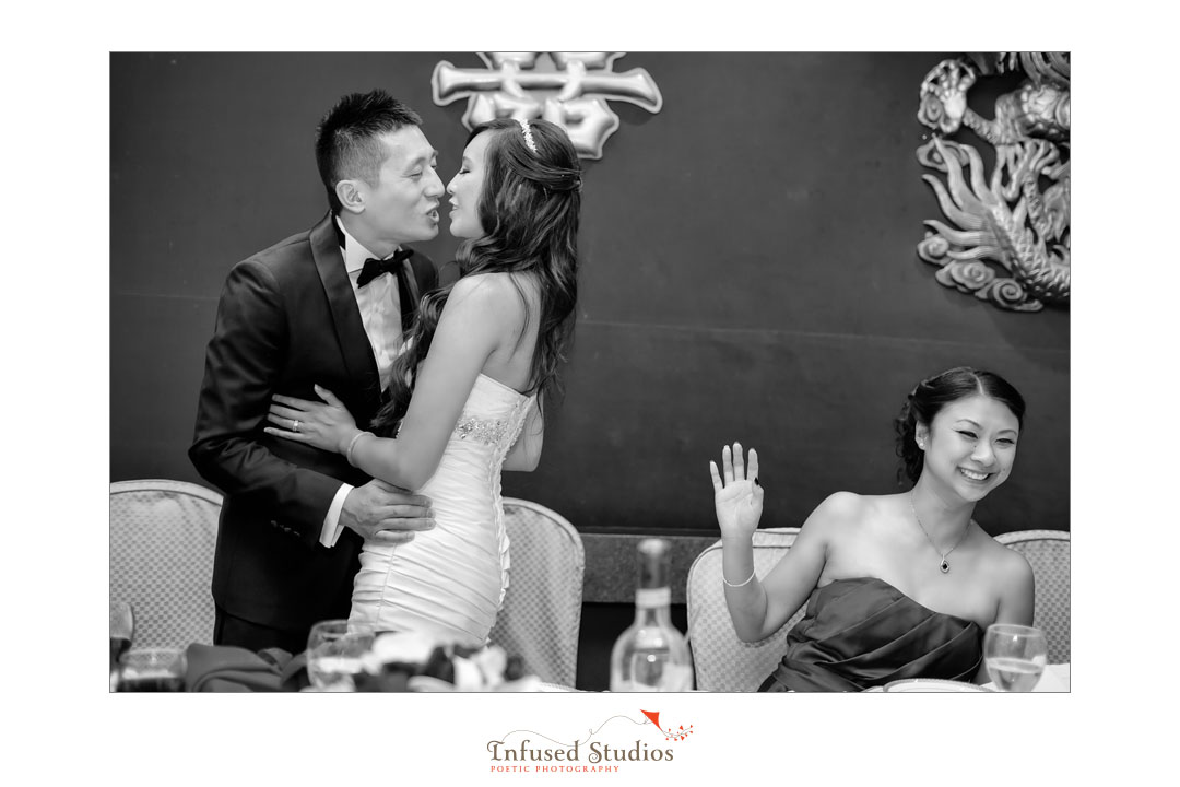 Edmonton Wedding Photographer :: kiss during speeches