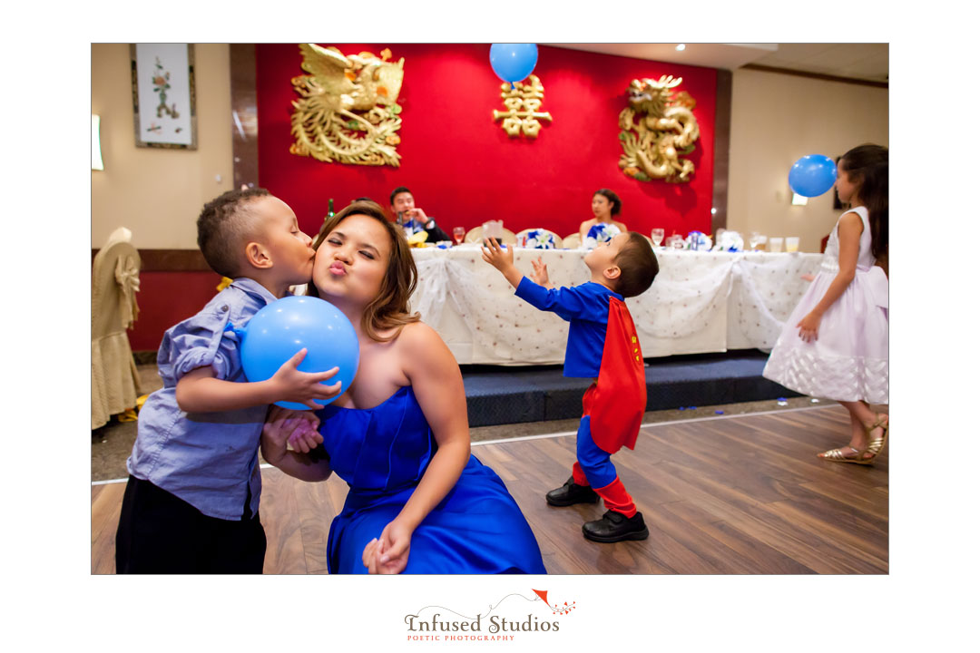 Edmonton Wedding Photographers :: kids on the dance floor