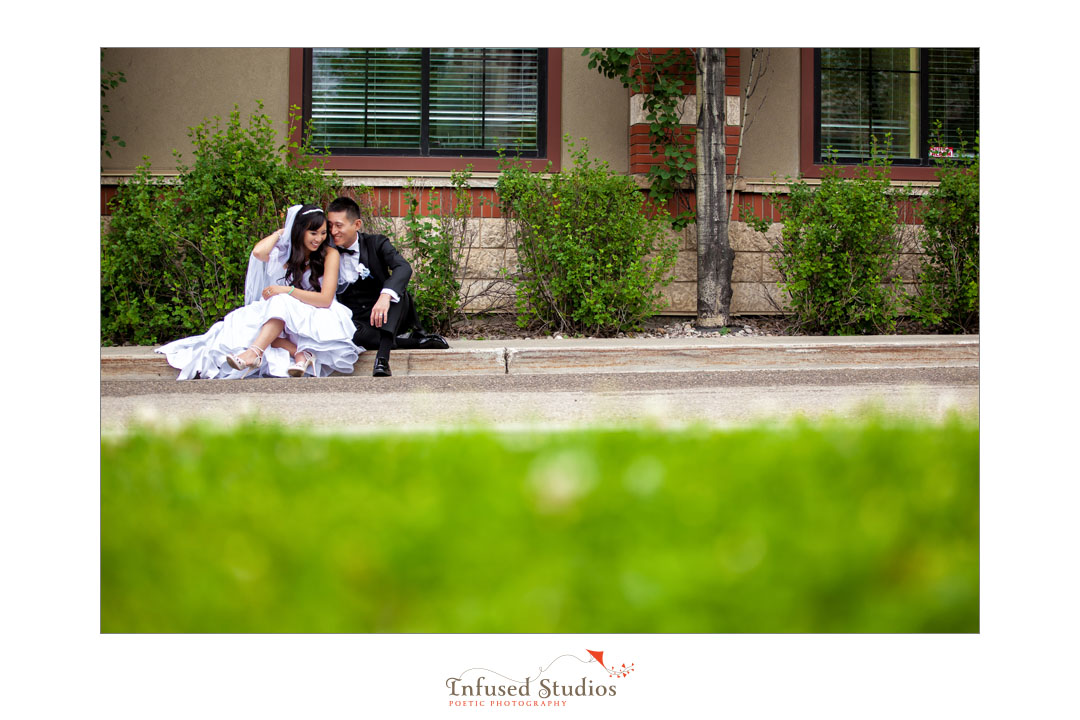 Edmonton Wedding Photographers :: outdoor bridal portraits