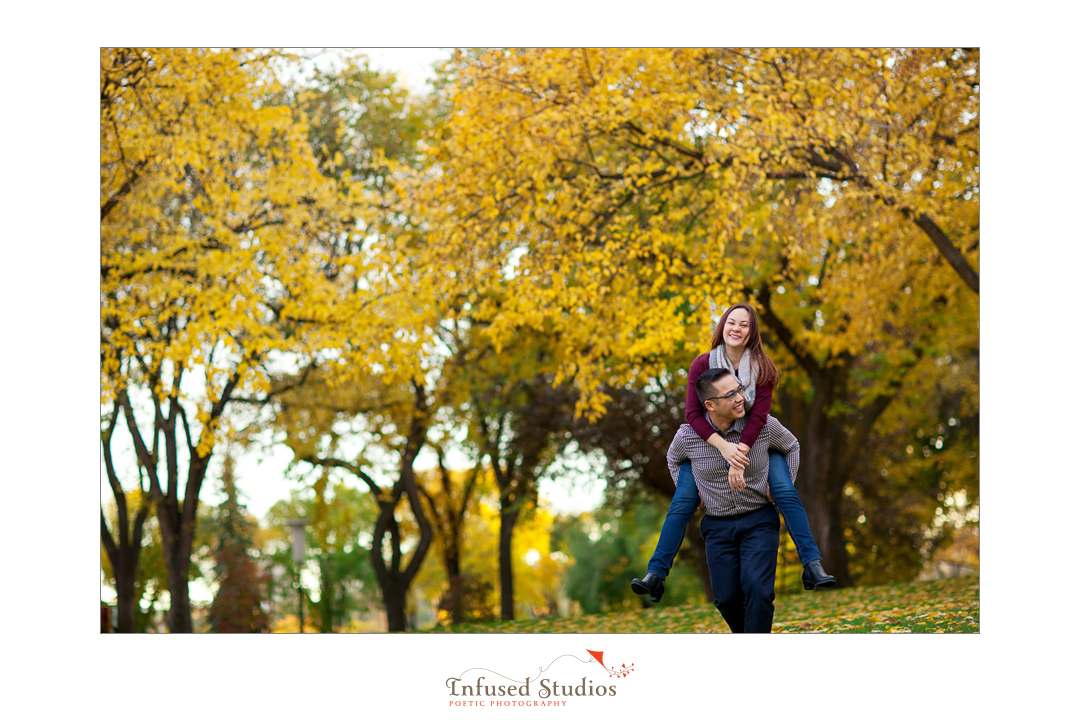 Edmonton Engagement Photographers -- fall engagement photos