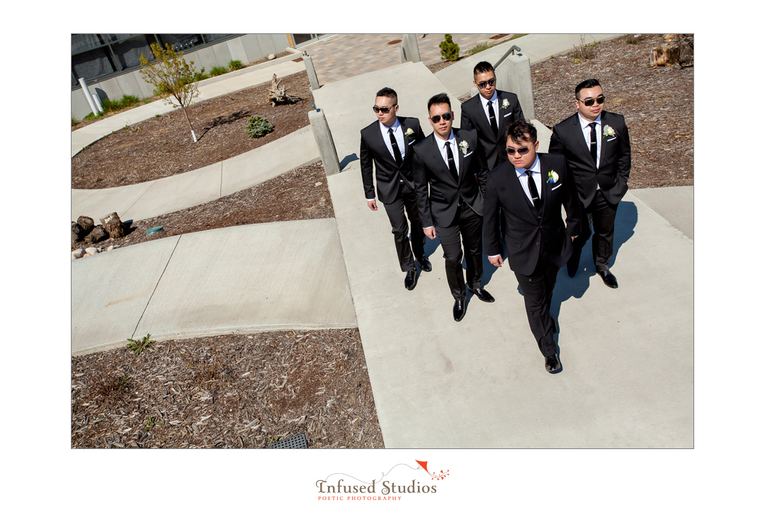 Edmonton creative bridal party photographers