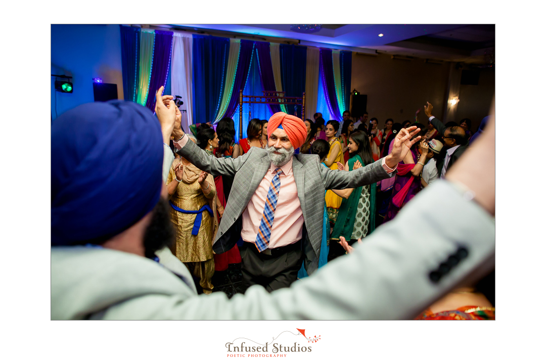 Edmonton Wedding Photographers :: dancing at girls sangeet