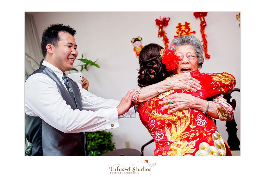 Edmonton wedding photographers :: Chinese tea ceremony